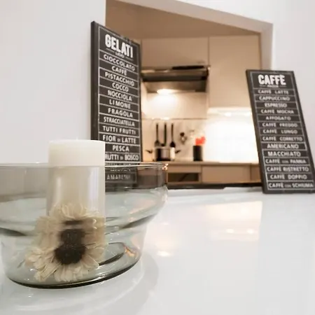 Keys Of Italy - Pantano 8 / New Apt. / Mm Missori Appartement Milaan
